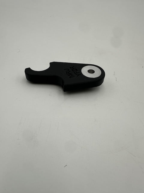 09-25 YFZR 450 Spark plug hold down