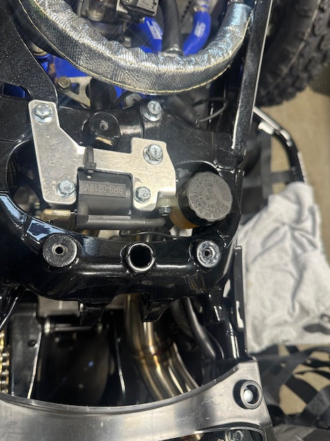 Yfzr hybrid coil and rear brake reservior mount
